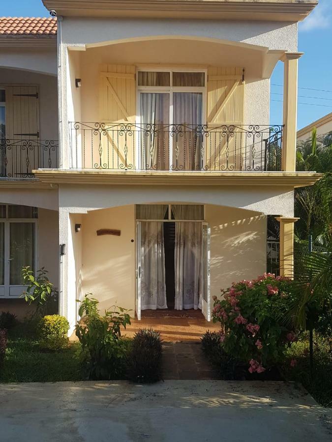 Villa Filles Des Iles Mont-Choisy Exterior foto